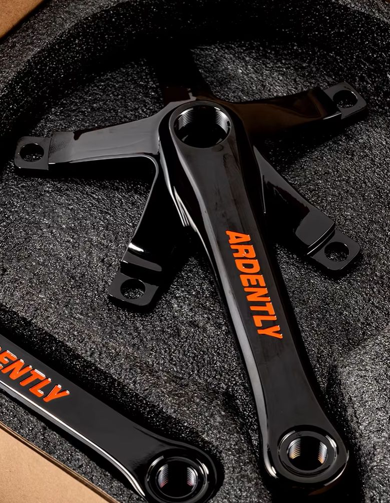 Ultra Cycling Gear - ARDENTLY Guarnitura in Alluminio CNC Ultra