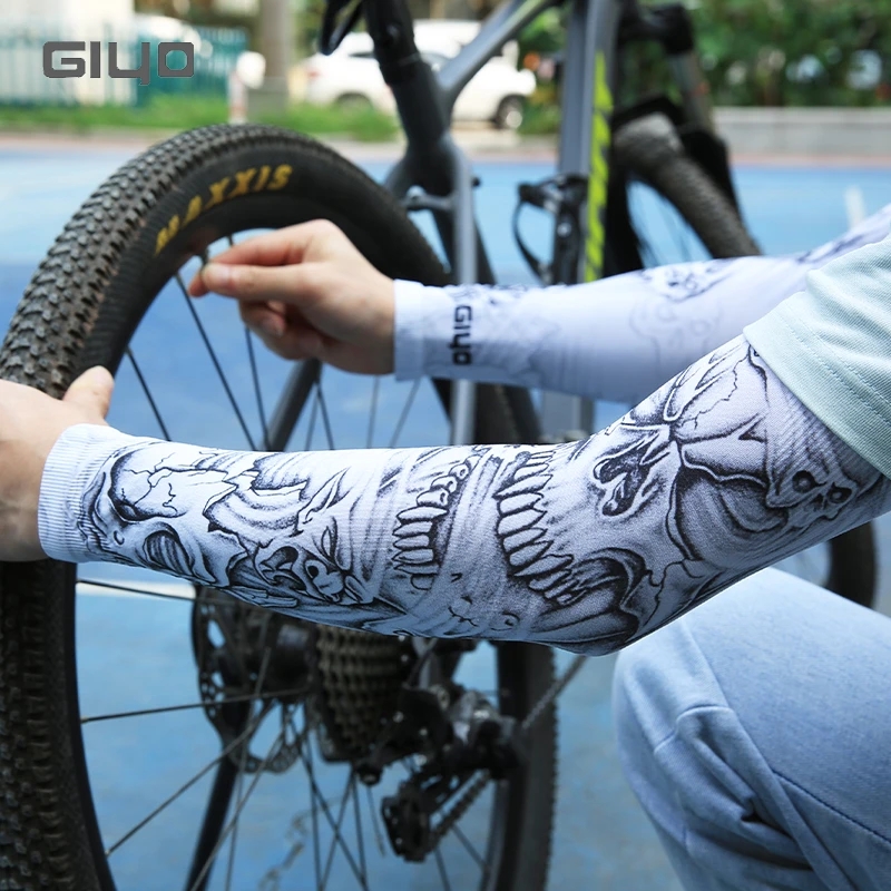 Manicotti Rinfrescanti in Tess - Cycling Gear Lycra recensione e prezzo